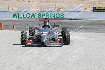 media/May-18-2022-Open Track Racing (Wed) [[f96b7d3cf4]]/Around the Pits/